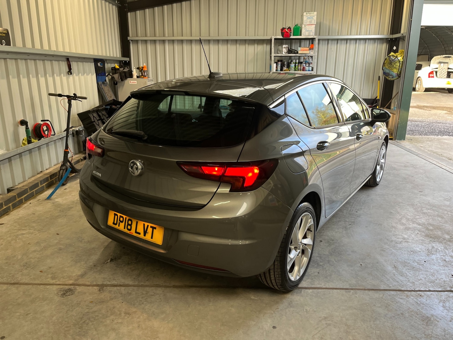 Used Vauxhall Astra 2018 for sale - 76648247: Photo 3