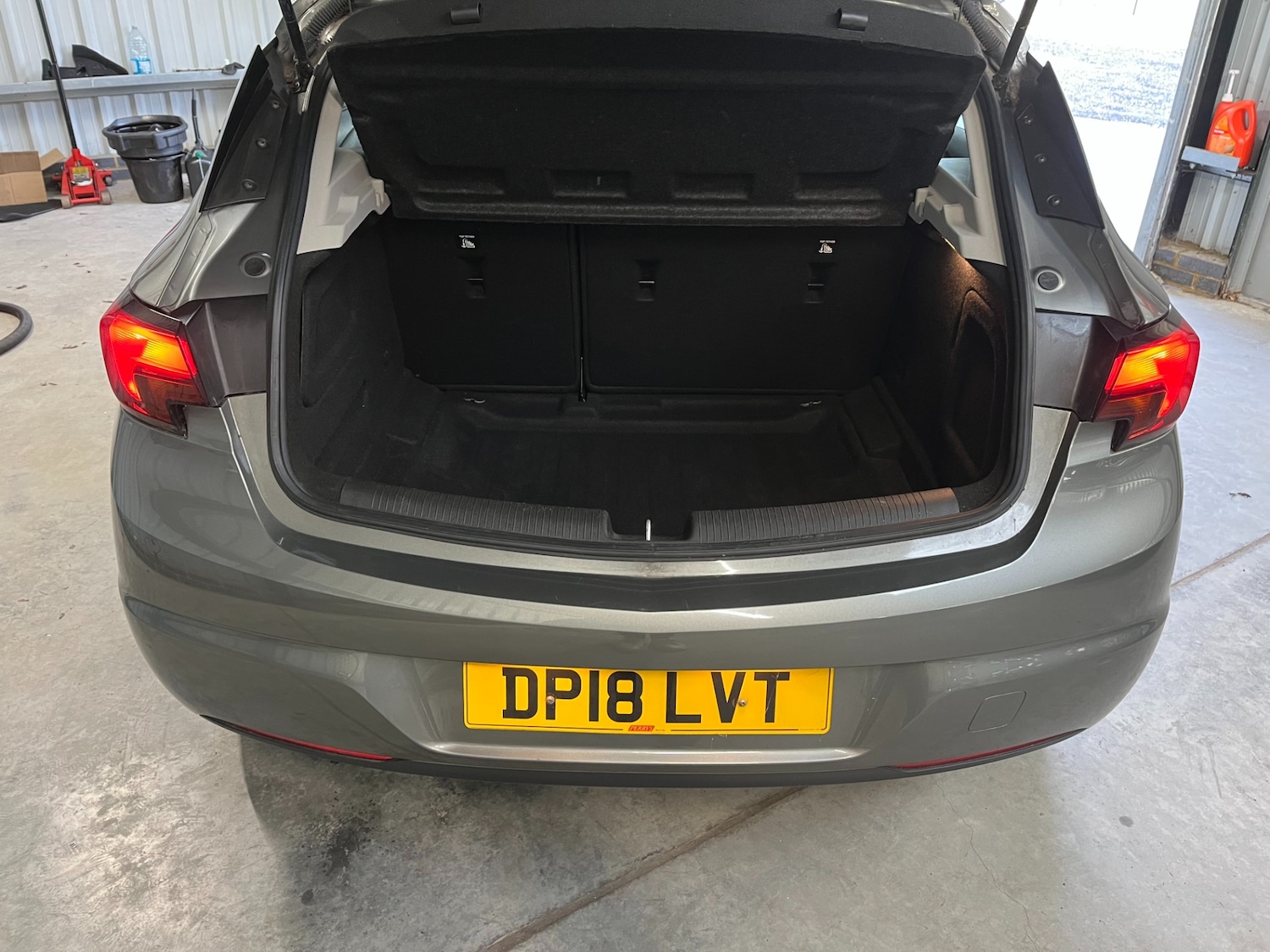 Used Vauxhall Astra 2018 for sale - 76648247: Photo 5