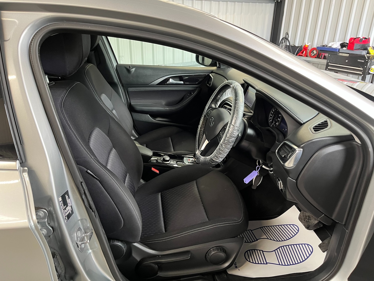 Used Infiniti Q30 2018 for sale - 76571411: Photo 18