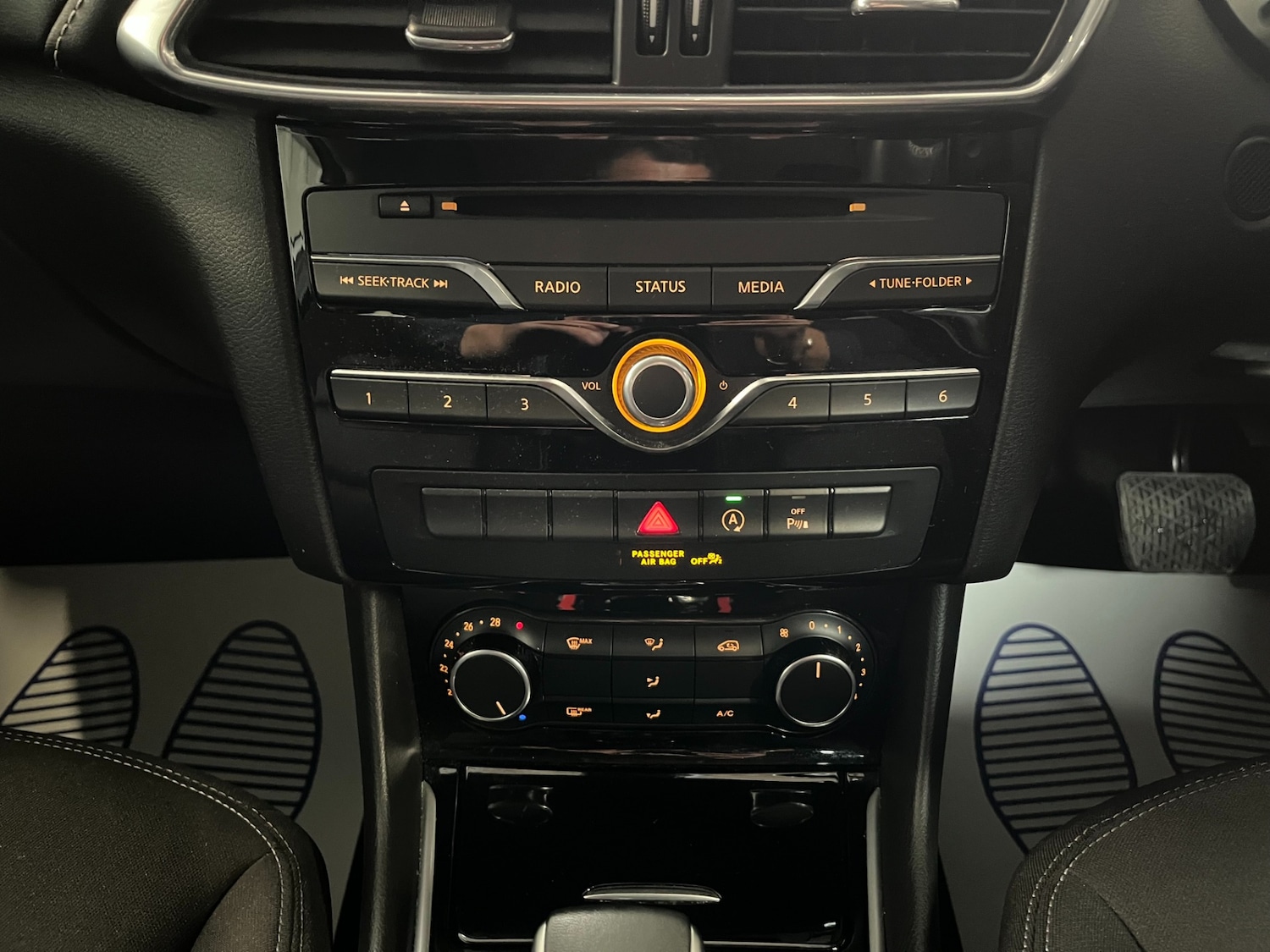 Used Infiniti Q30 2018 for sale - 76571411: Photo 23