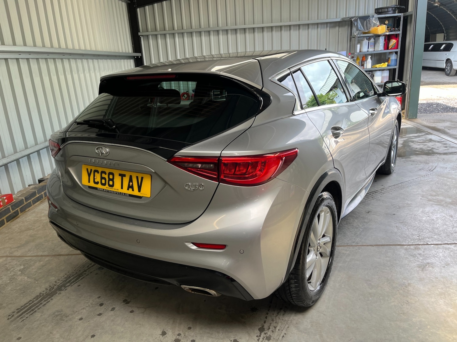 Used Infiniti Q30 2018 for sale - 76571411: Photo 4