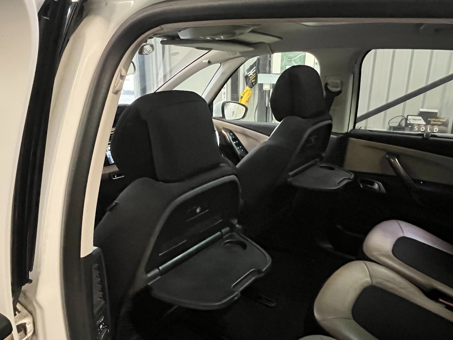 Used Citroen C4 Picasso 2015 for sale - 76571328: Photo 21