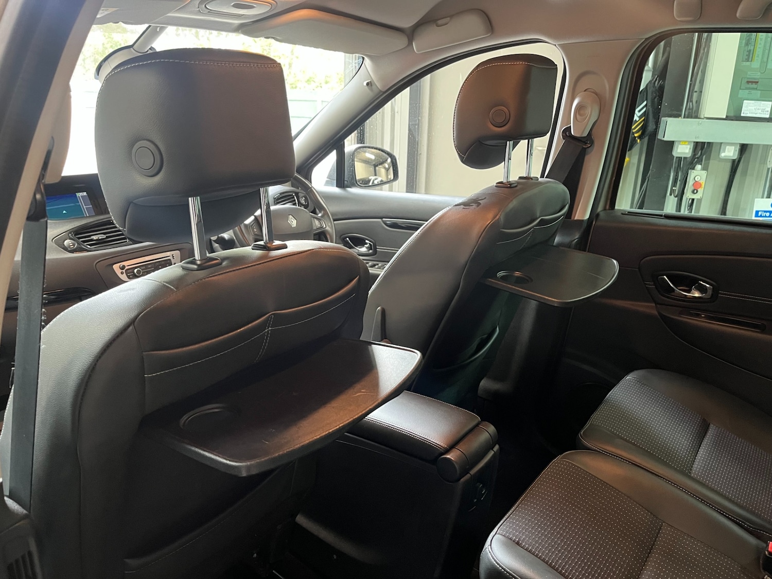 Used Renault Scenic 2015 for sale - 76571430: Photo 14