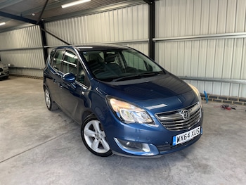 2014 (64) - 1.4i 16V Tech Line 5dr