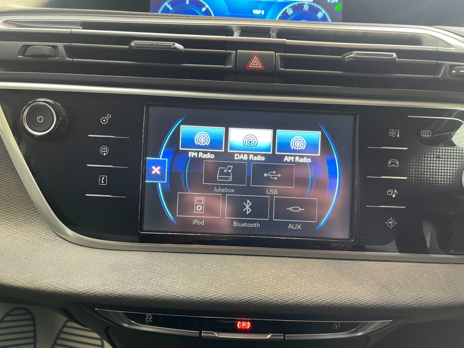 Used Citroen C4 Picasso 2014 for sale - 76571422: Photo 32