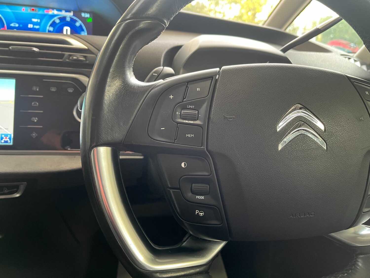 Used Citroen C4 Picasso 2014 for sale - 76571422: Photo 34