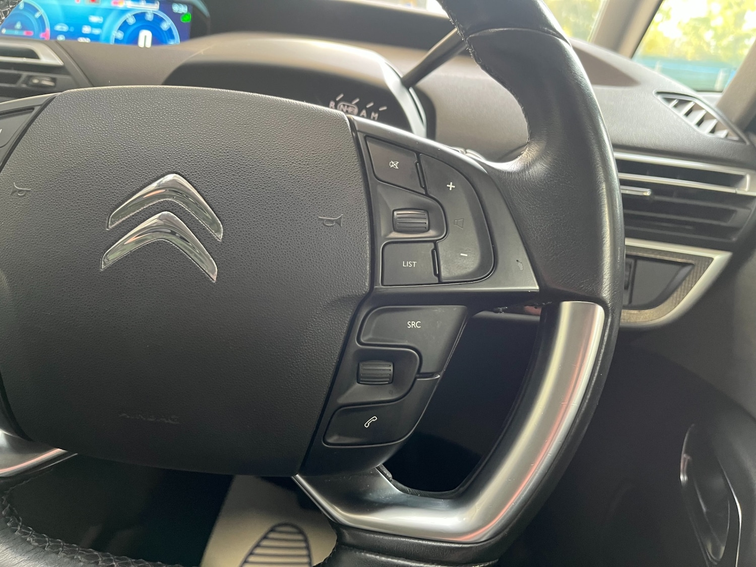 Used Citroen C4 Picasso 2014 for sale - 76571422: Photo 35