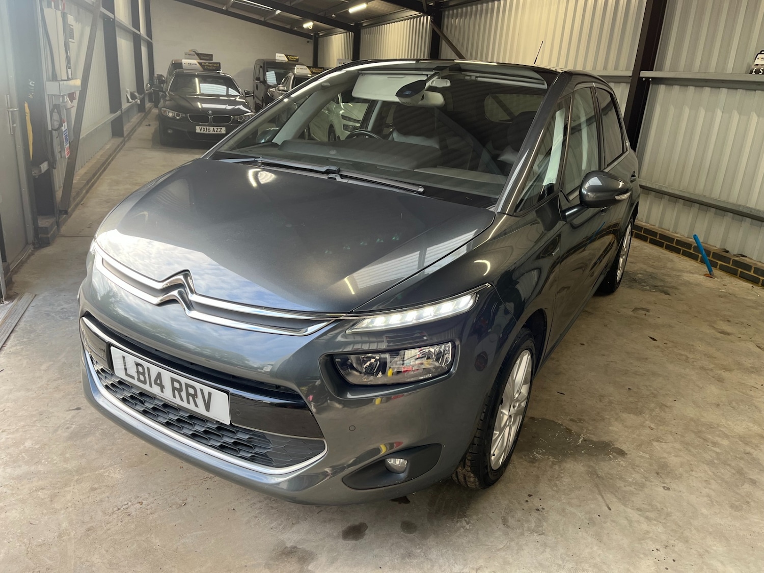 Used Citroen C4 Picasso 2014 for sale - 76571422: Photo 9