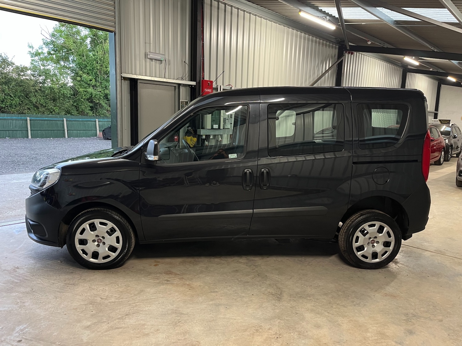 Used Fiat Doblo 2017 for sale - 76555599: Photo 10