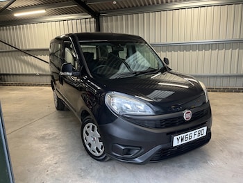 Used Fiat Doblo 2017 for sale - 76555599: Photo