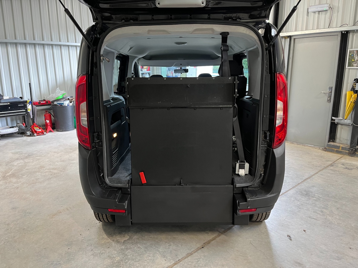 Used Fiat Doblo 2017 for sale - 76555599: Photo 5