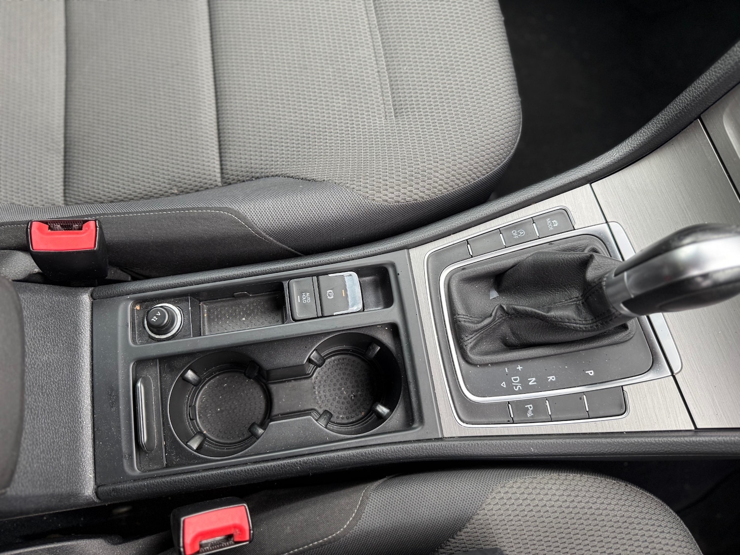 Used Volkswagen Golf 2014 for sale - 76453120: Photo 16