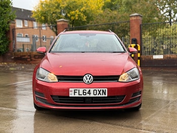Used Volkswagen Golf 2014 for sale - 76453120: Photo