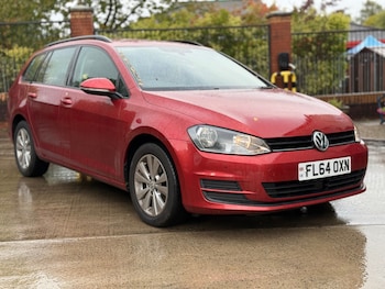 Used Volkswagen Golf 2014 for sale - 76453120: Photo