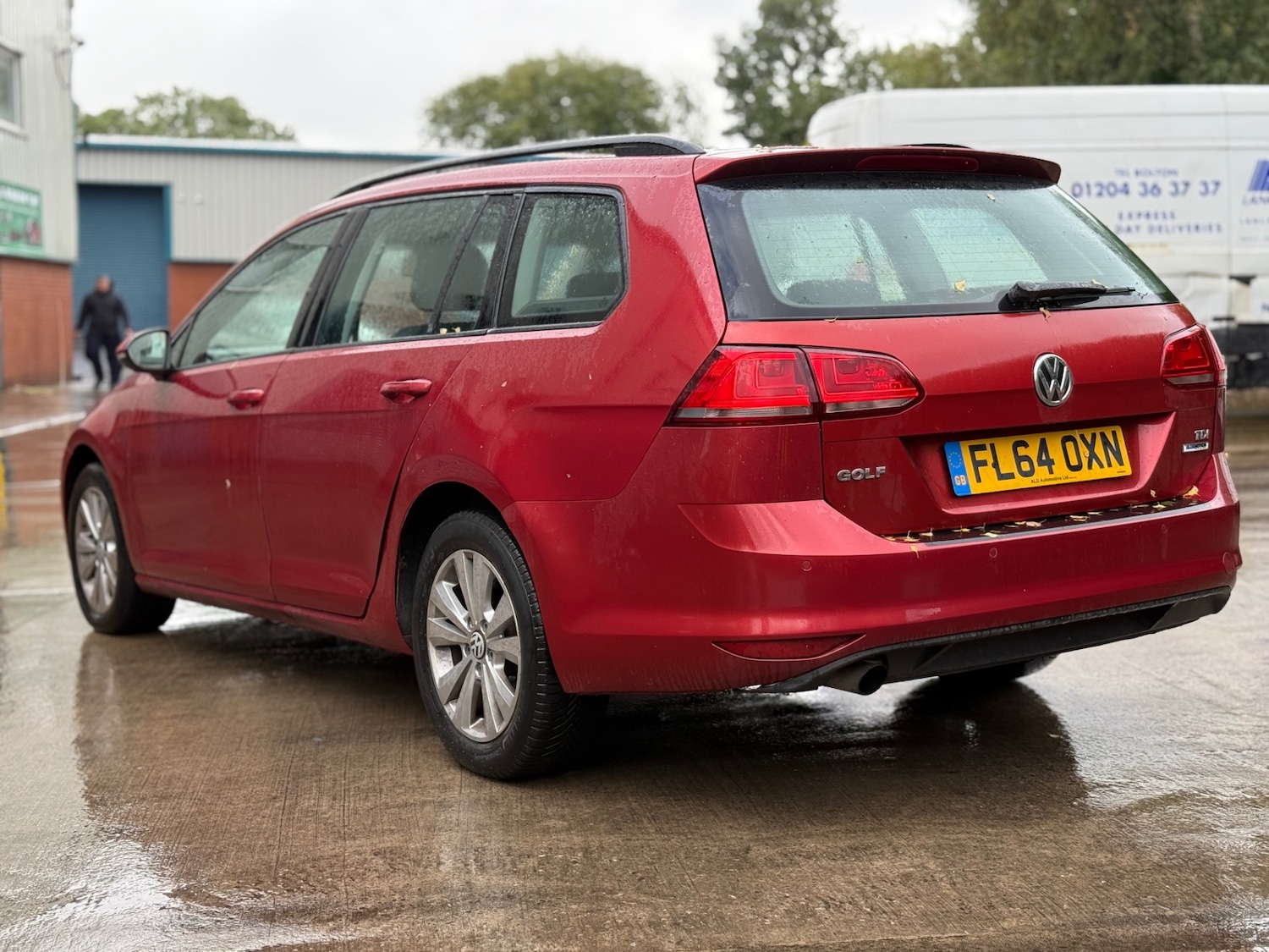 Used Volkswagen Golf 2014 for sale - 76453120: Photo 8