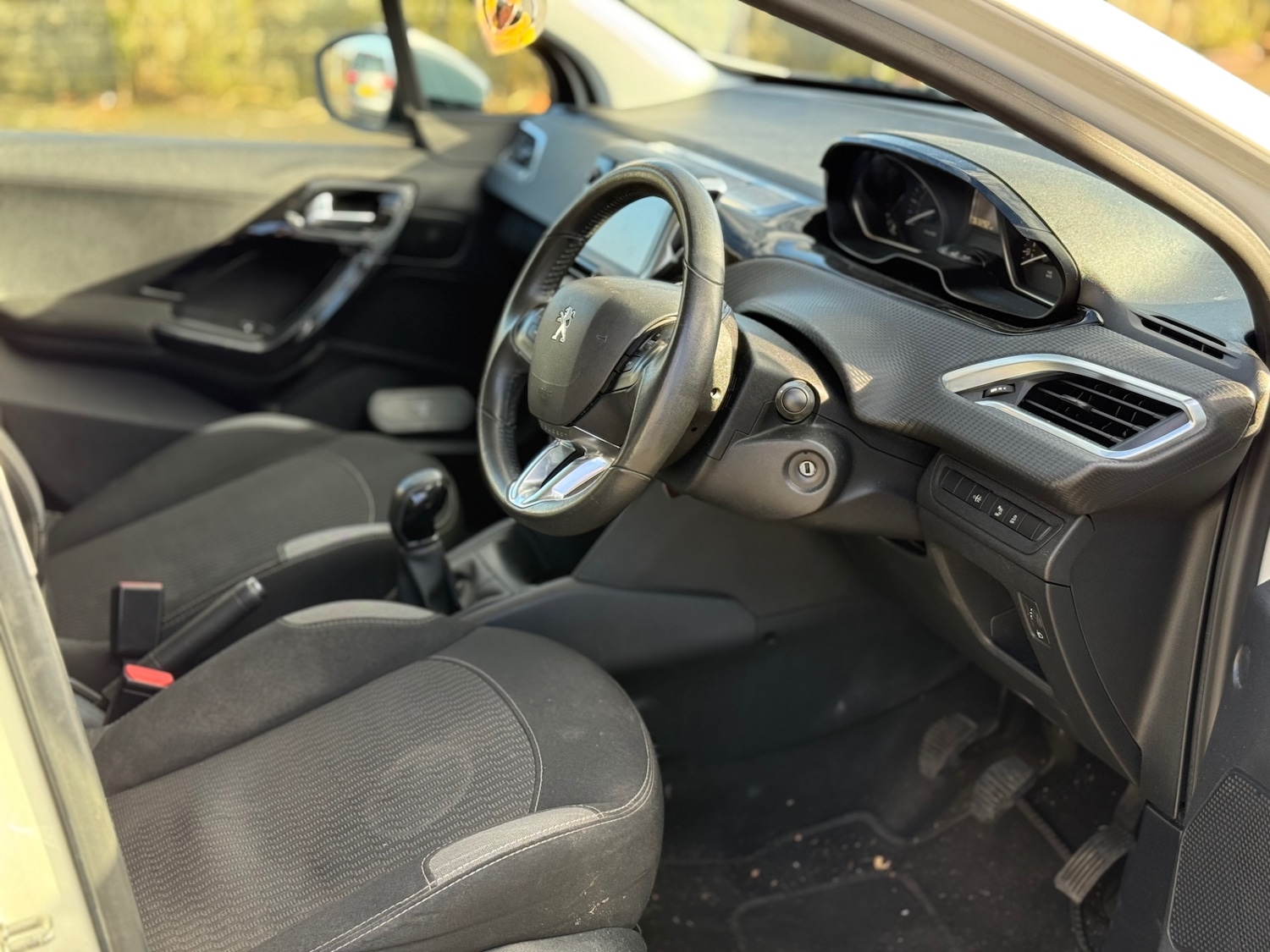Used Peugeot 208 2016 for sale - 76596656: Photo 11