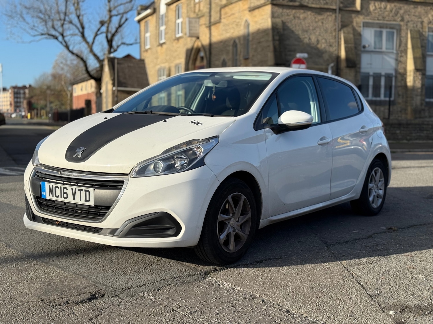 Used Peugeot 208 2016 for sale - 76596656: Photo 3