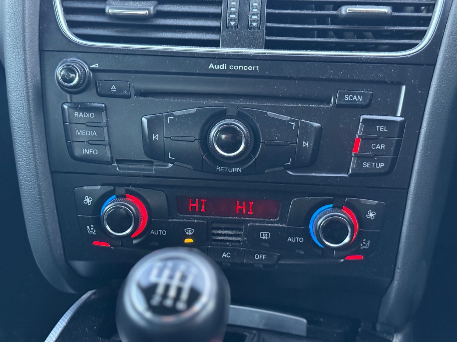 Used Audi A4 2009 for sale - 77033695: Photo 18