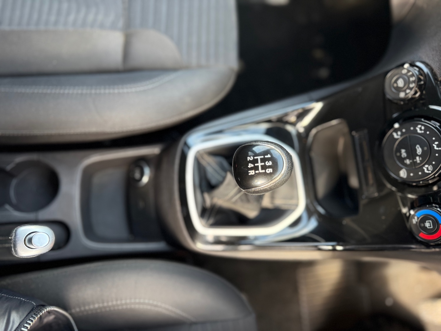 Used Ford Fiesta 2016 for sale - 76422282: Photo 18