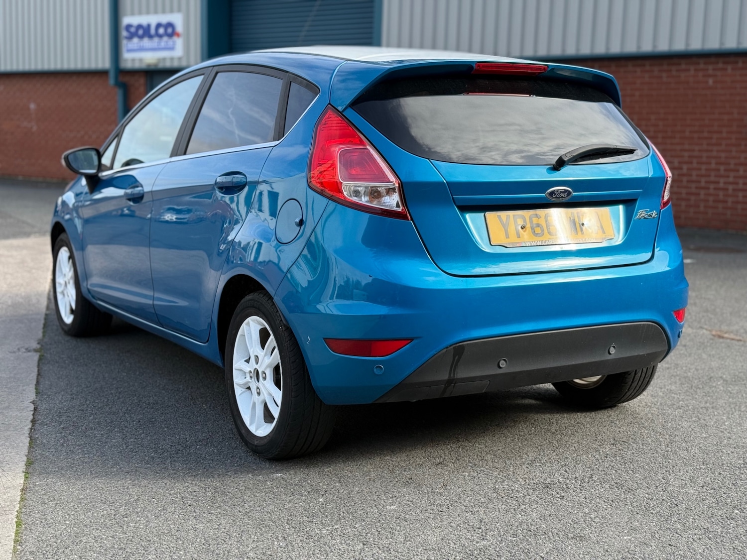 Used Ford Fiesta 2016 for sale - 76422282: Photo 5