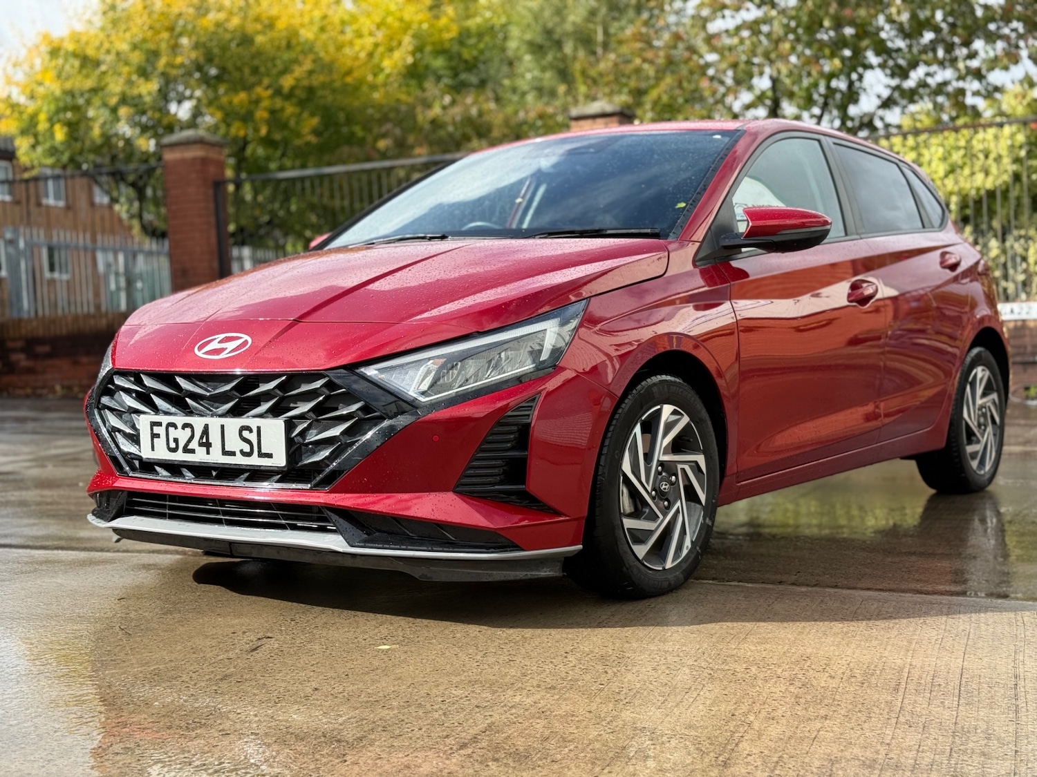 Used Hyundai i20 2024 for sale - 76422424: Photo 1