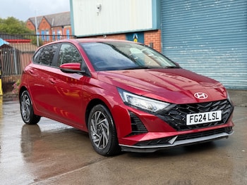 Used Hyundai i20 2024 for sale - 76422424: Photo