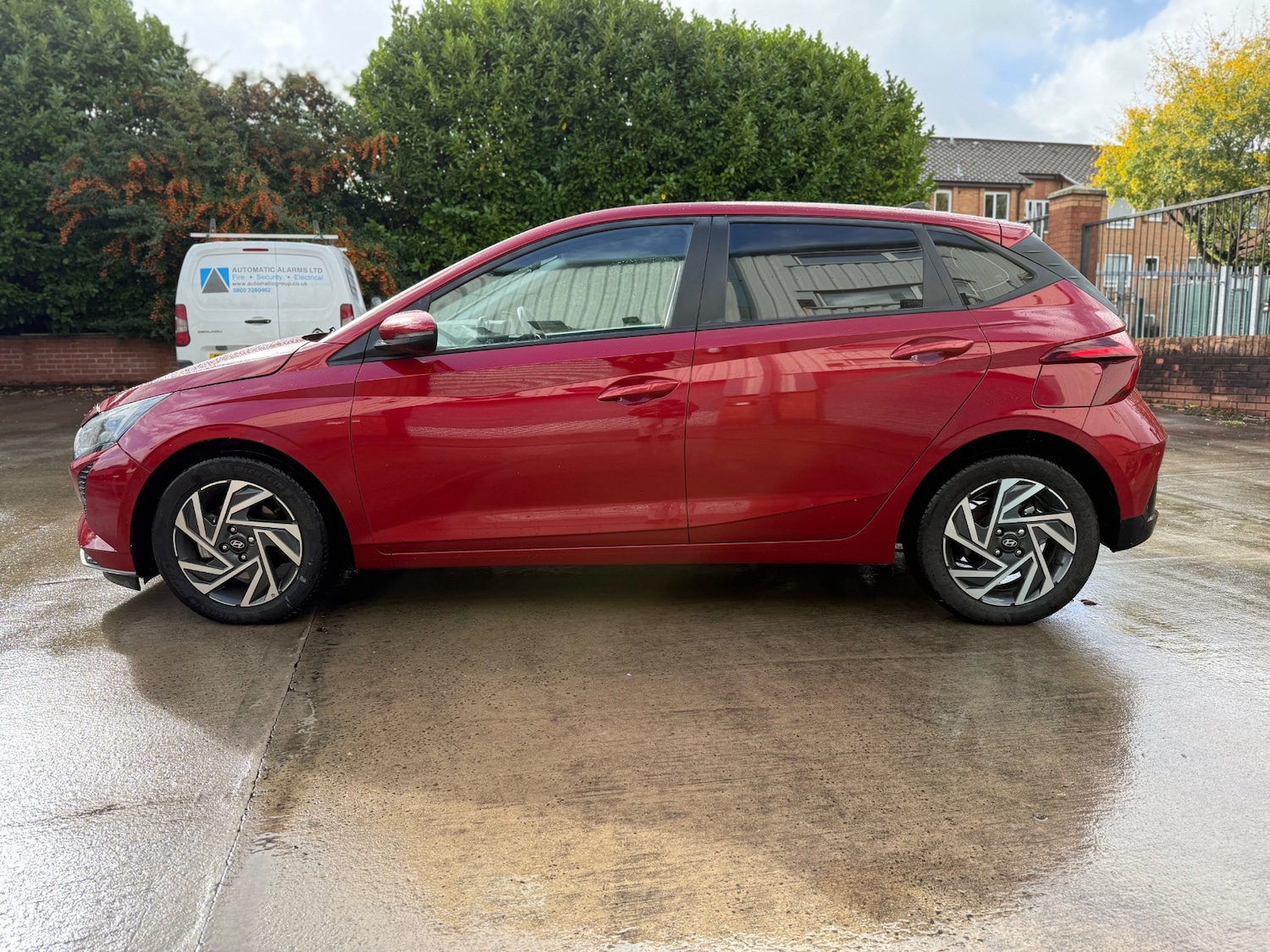 Used Hyundai i20 2024 for sale - 76422424: Photo 9