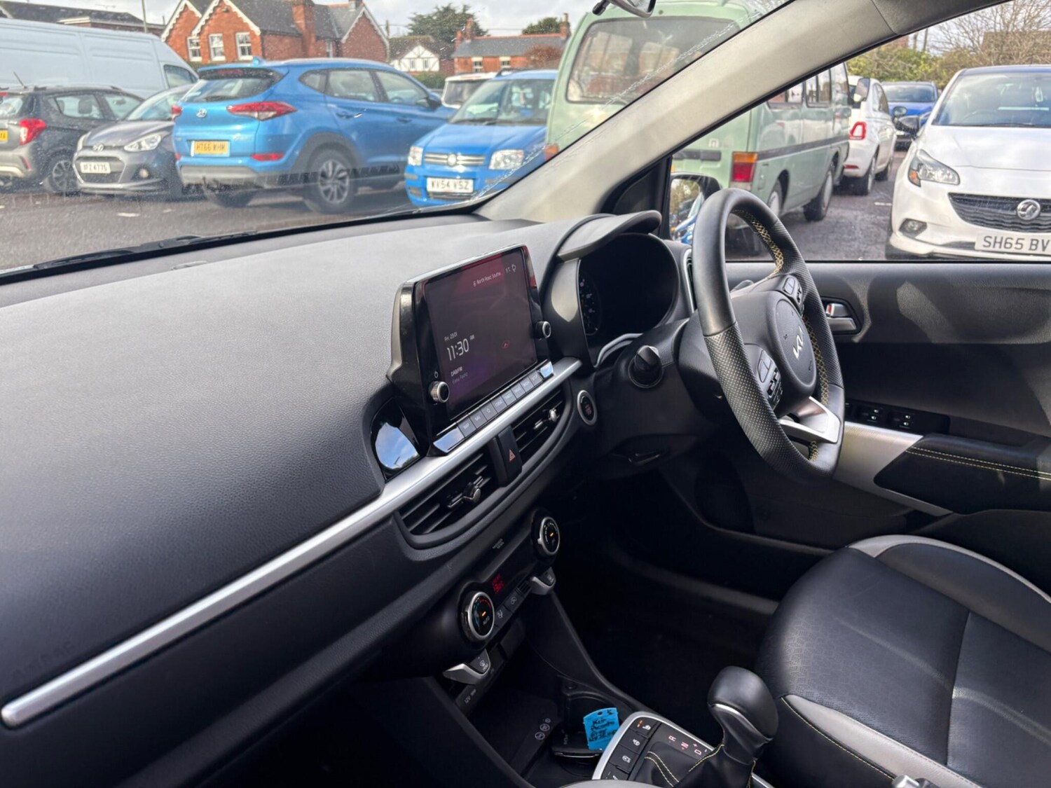 Used Kia Picanto 2022 for sale - 77203704: Photo 11