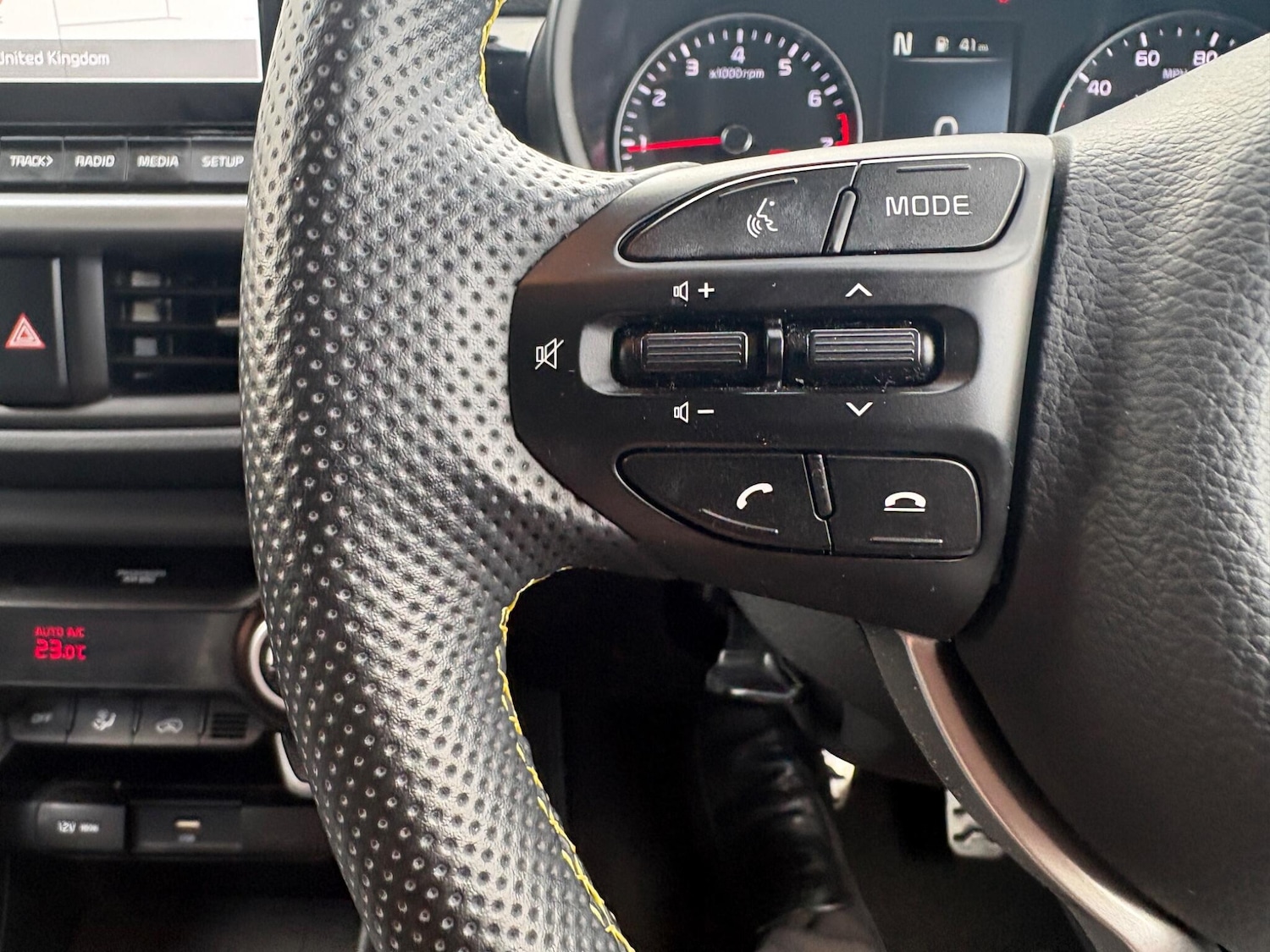 Used Kia Picanto 2022 for sale - 77203704: Photo 18