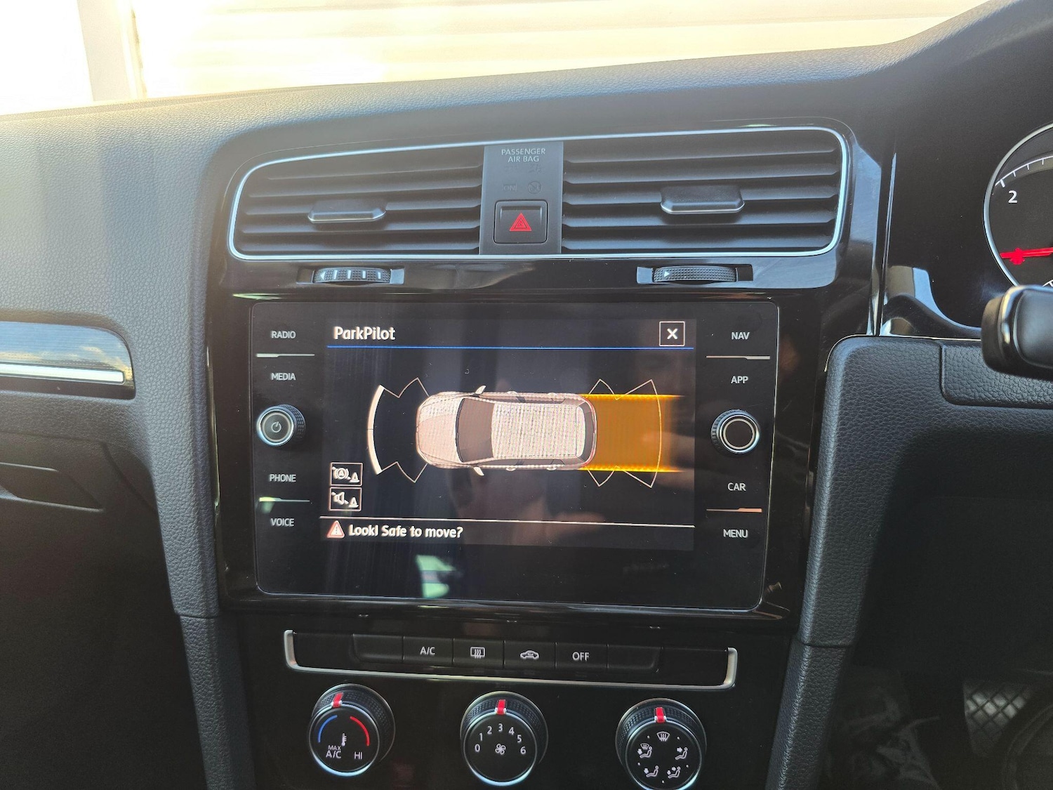 Used Volkswagen Golf 2019 for sale - 76522054: Photo 24