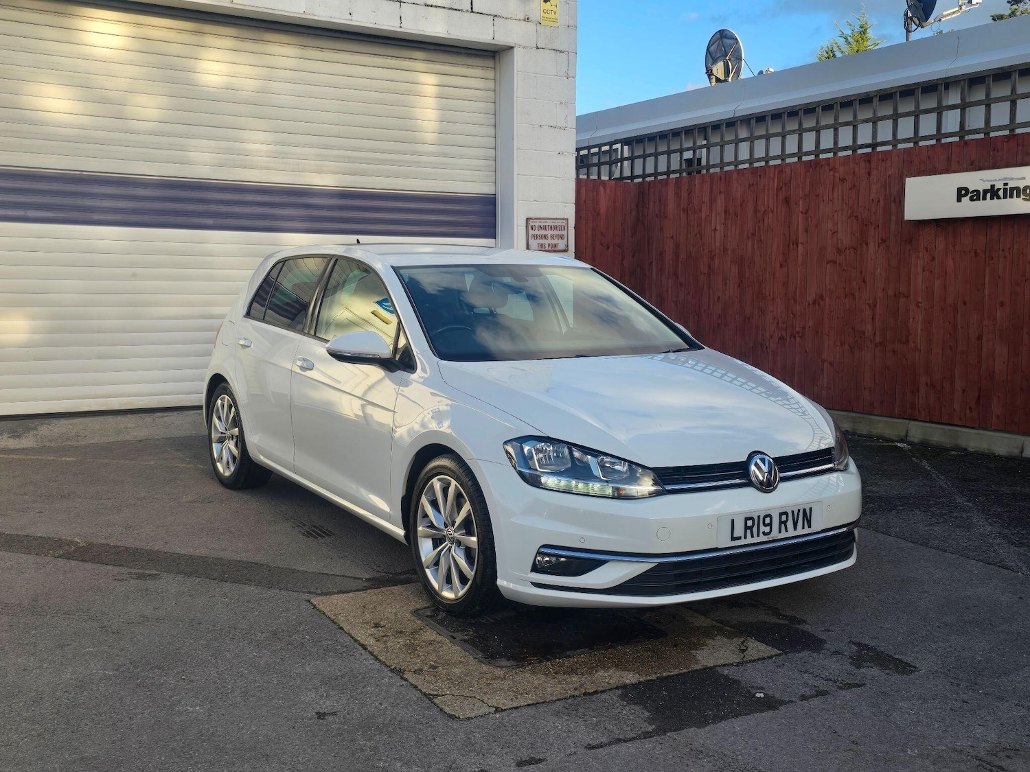 Used Volkswagen Golf 2019 for sale - 76522054: Photo 5
