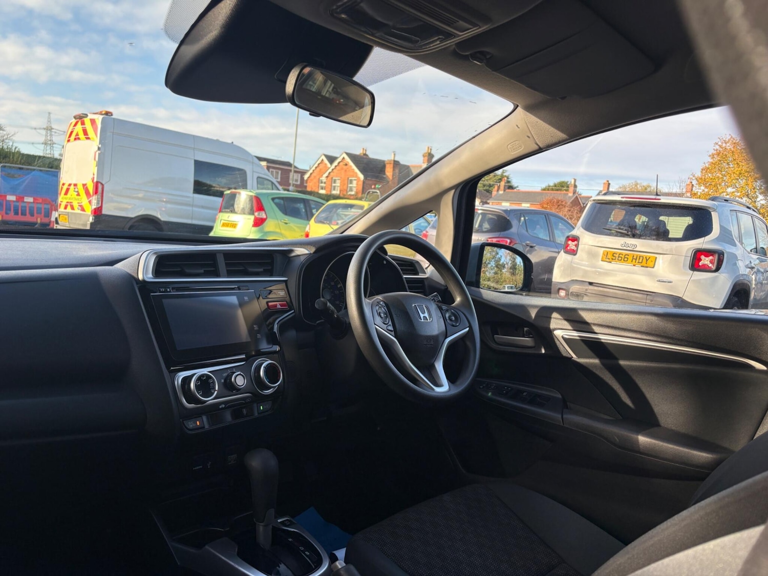 Used Honda Jazz 2016 for sale - 76632960: Photo 13