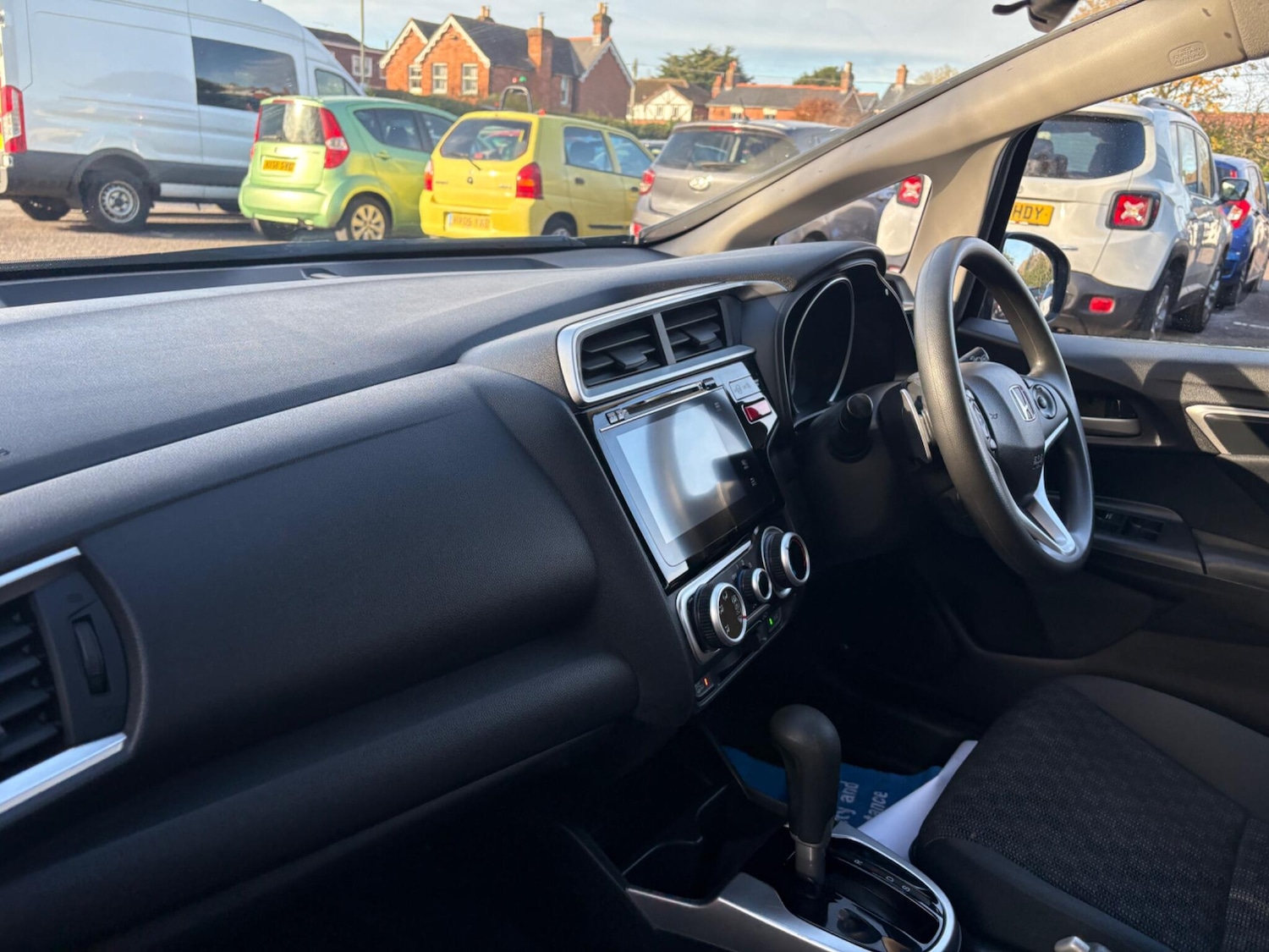 Used Honda Jazz 2016 for sale - 76632960: Photo 14