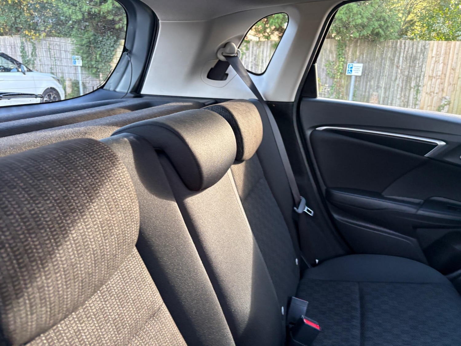 Used Honda Jazz 2016 for sale - 76632960: Photo 18