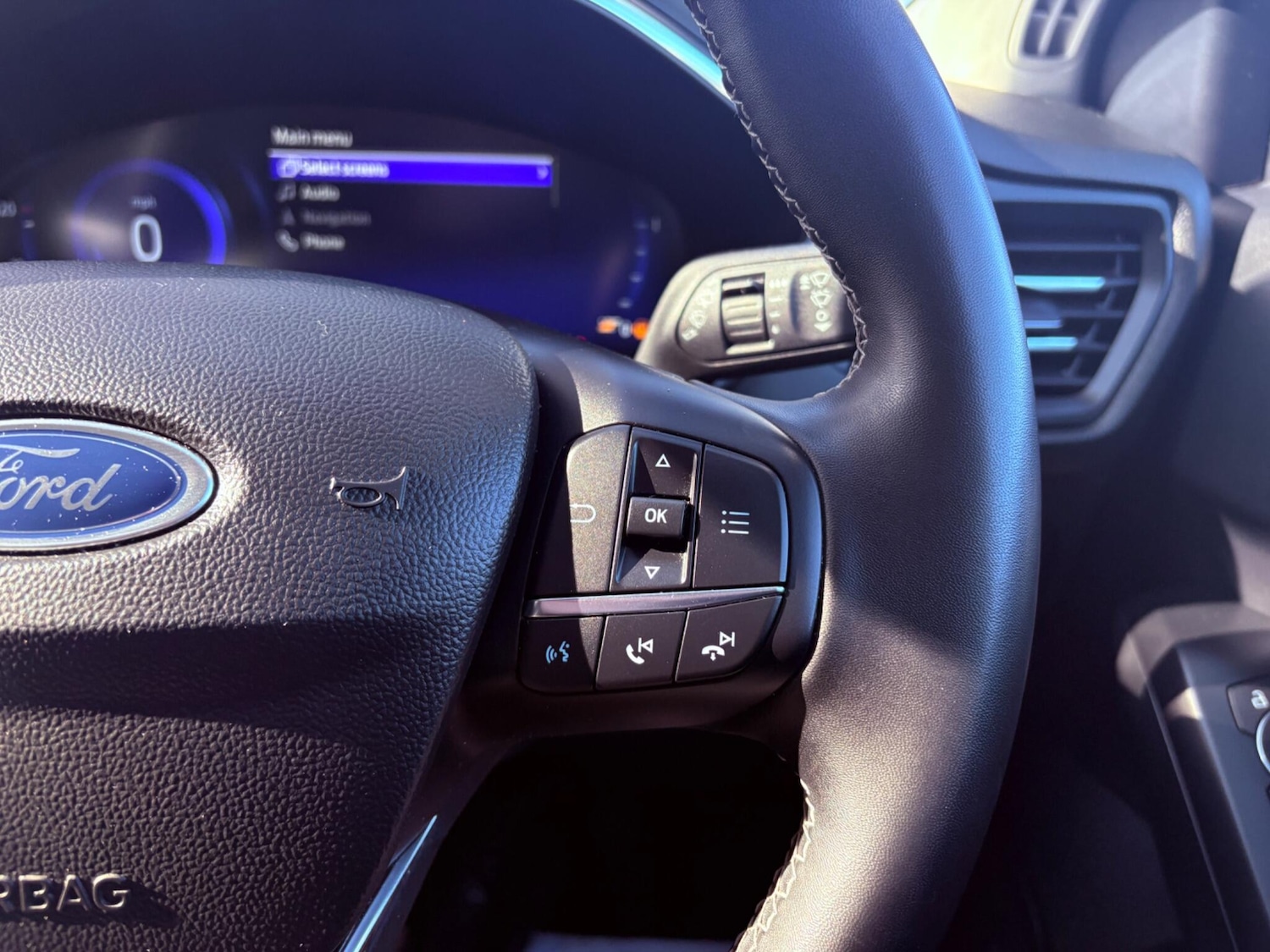 Used Ford Focus 2023 for sale - 77585682: Photo 16