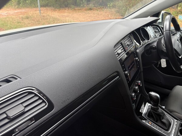Used Volkswagen Golf 2019 for sale - 75268858: Photo 16