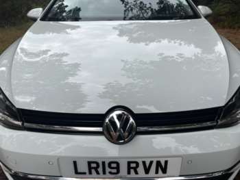 Used Volkswagen Golf 2019 for sale - 75268858: Photo
