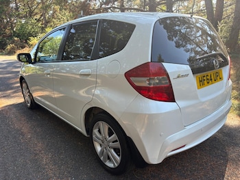 Used Honda Jazz 2014 for sale - 75687390: Photo
