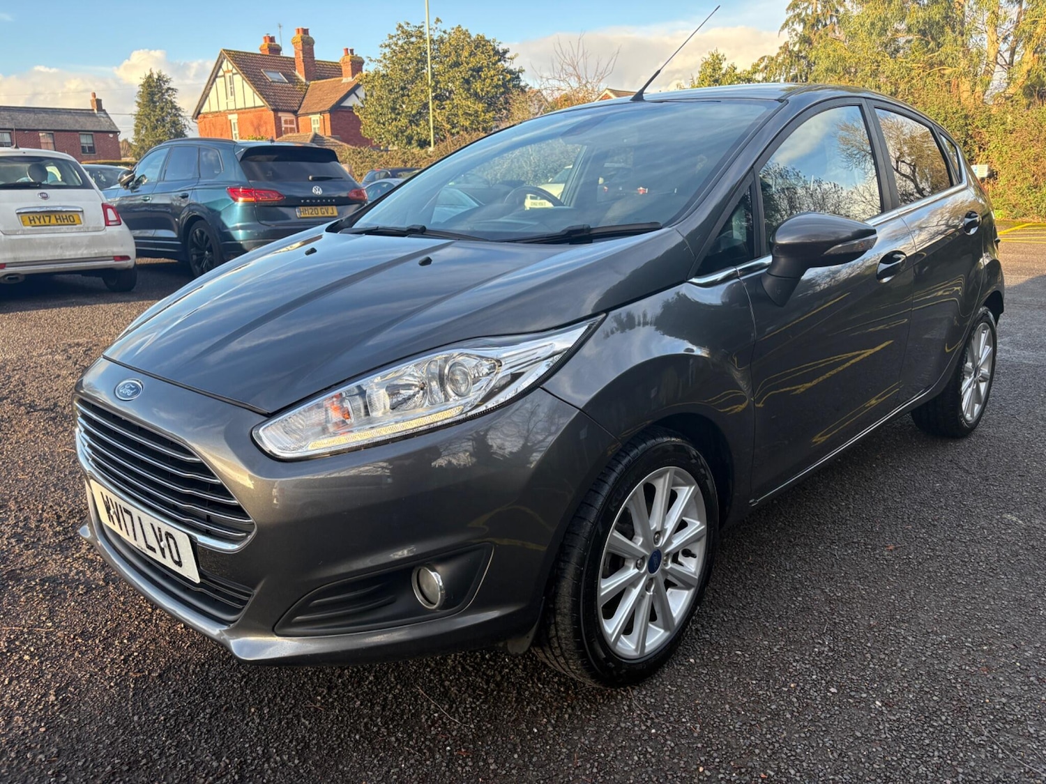Used Ford Fiesta 2017 for sale - 77345339: Photo 3