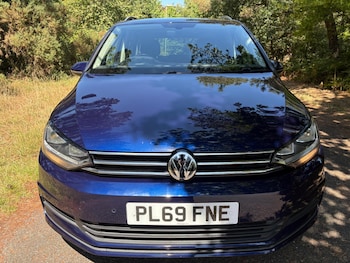 Used Volkswagen Touran 2020 for sale - 75013143: Photo