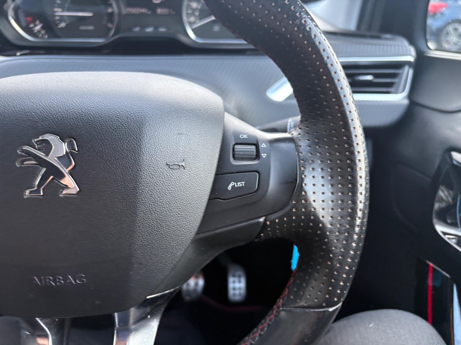 Used Peugeot 208 2016 for sale - 76592701: Photo 19