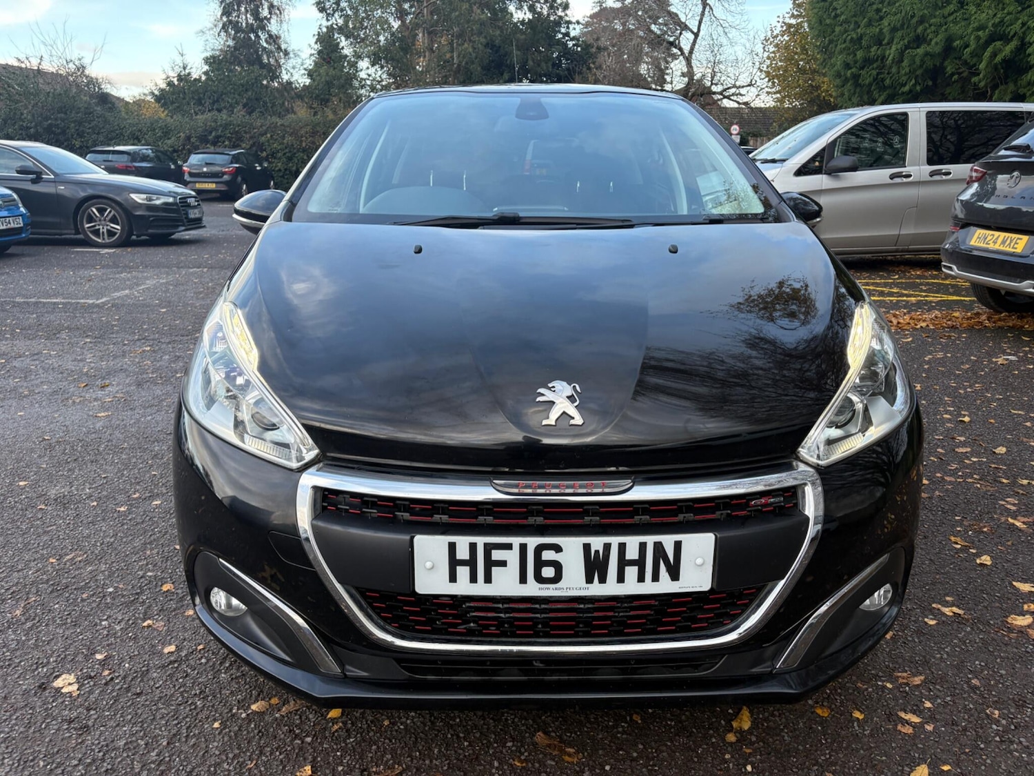 Used Peugeot 208 2016 for sale - 76592701: Photo 3