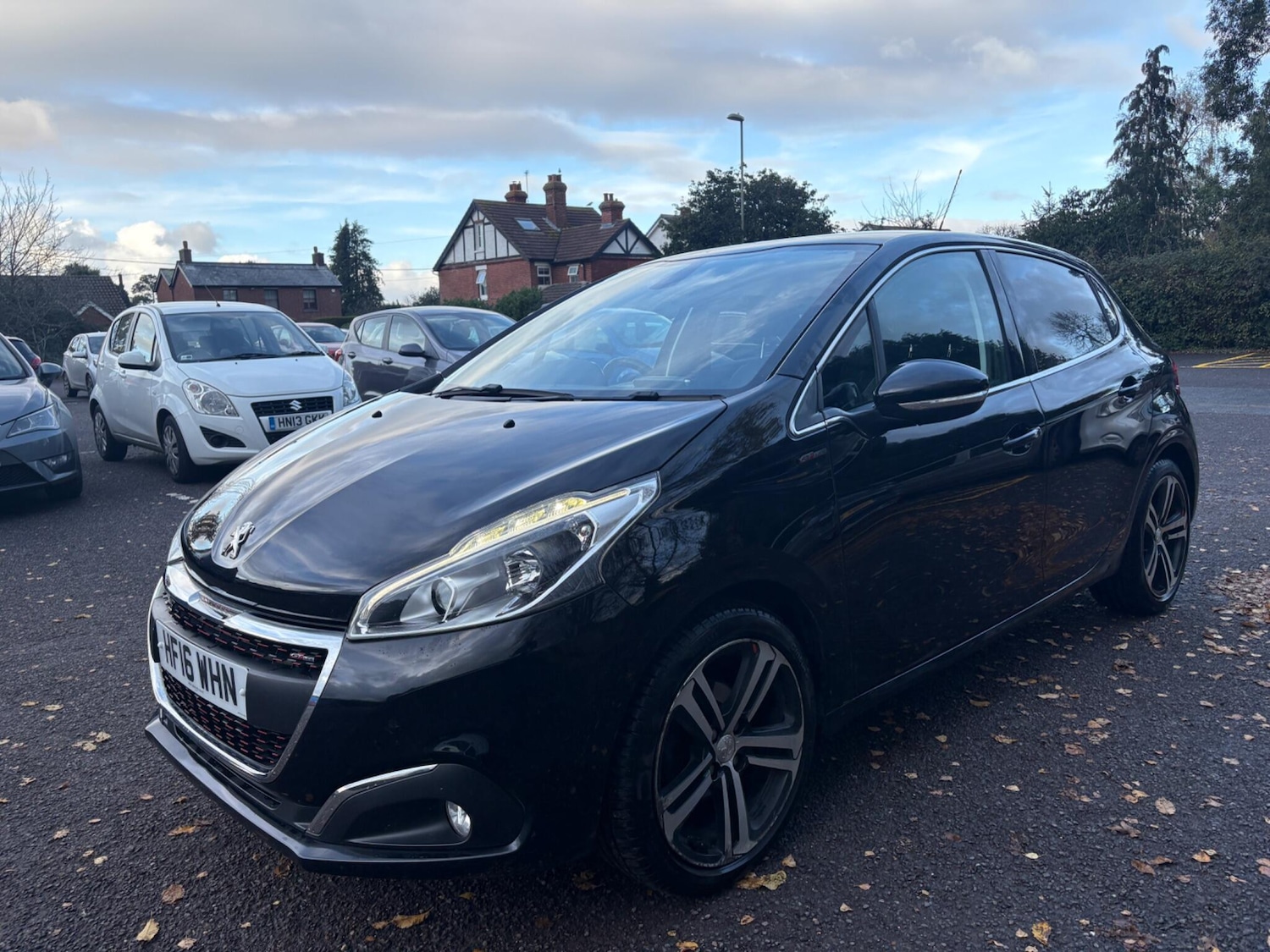 Used Peugeot 208 2016 for sale - 76592701: Photo 4