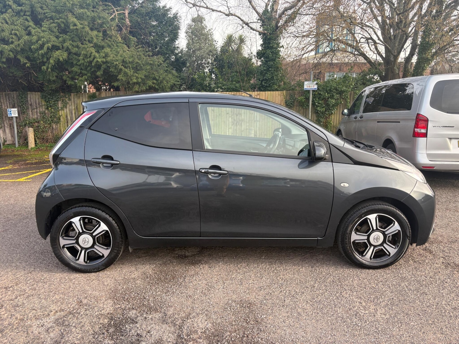 Used Toyota AYGO for sale - 77769402: Photo 7
