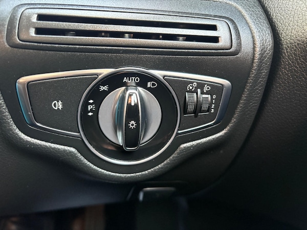 Used Mercedes-Benz C-Class 2015 for sale - 76200842: Photo 23