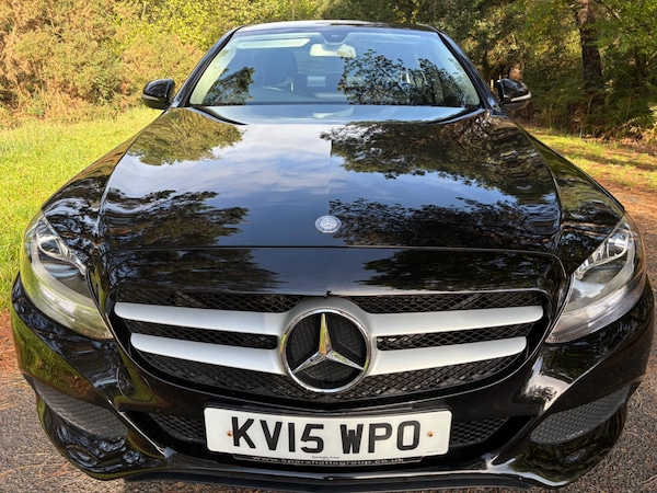 Used Mercedes-Benz C-Class 2015 for sale - 76200842: Photo 2