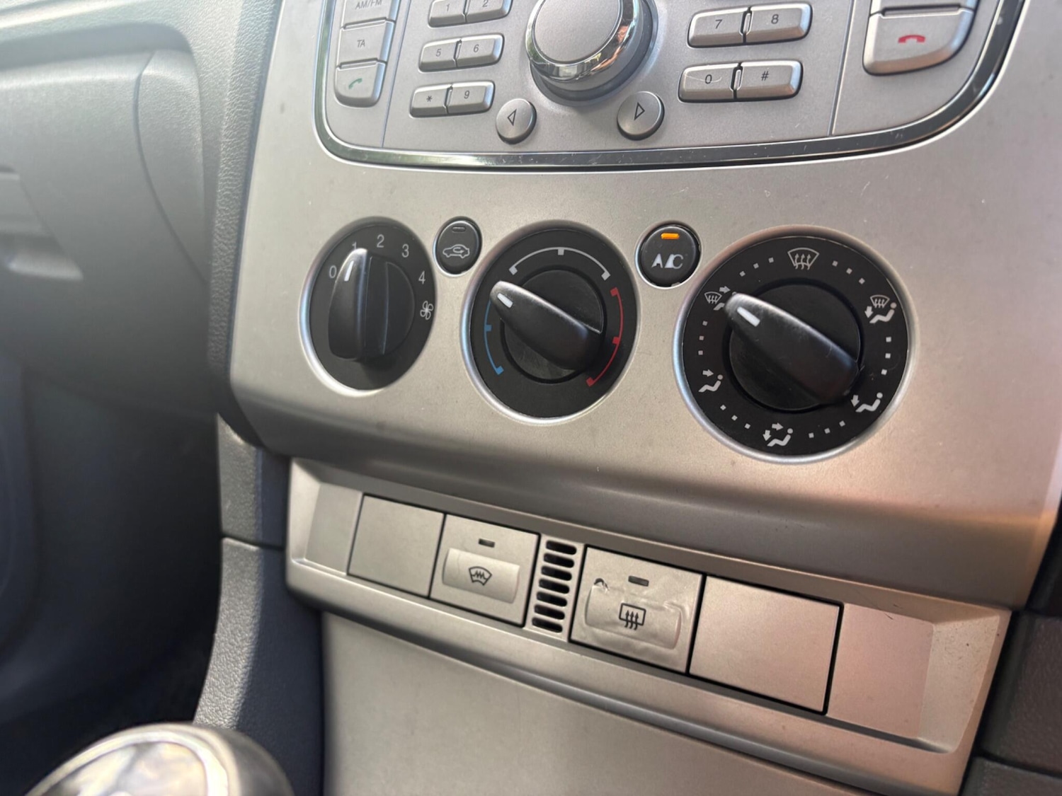 Used Ford Focus 2009 for sale - 77238120: Photo 19