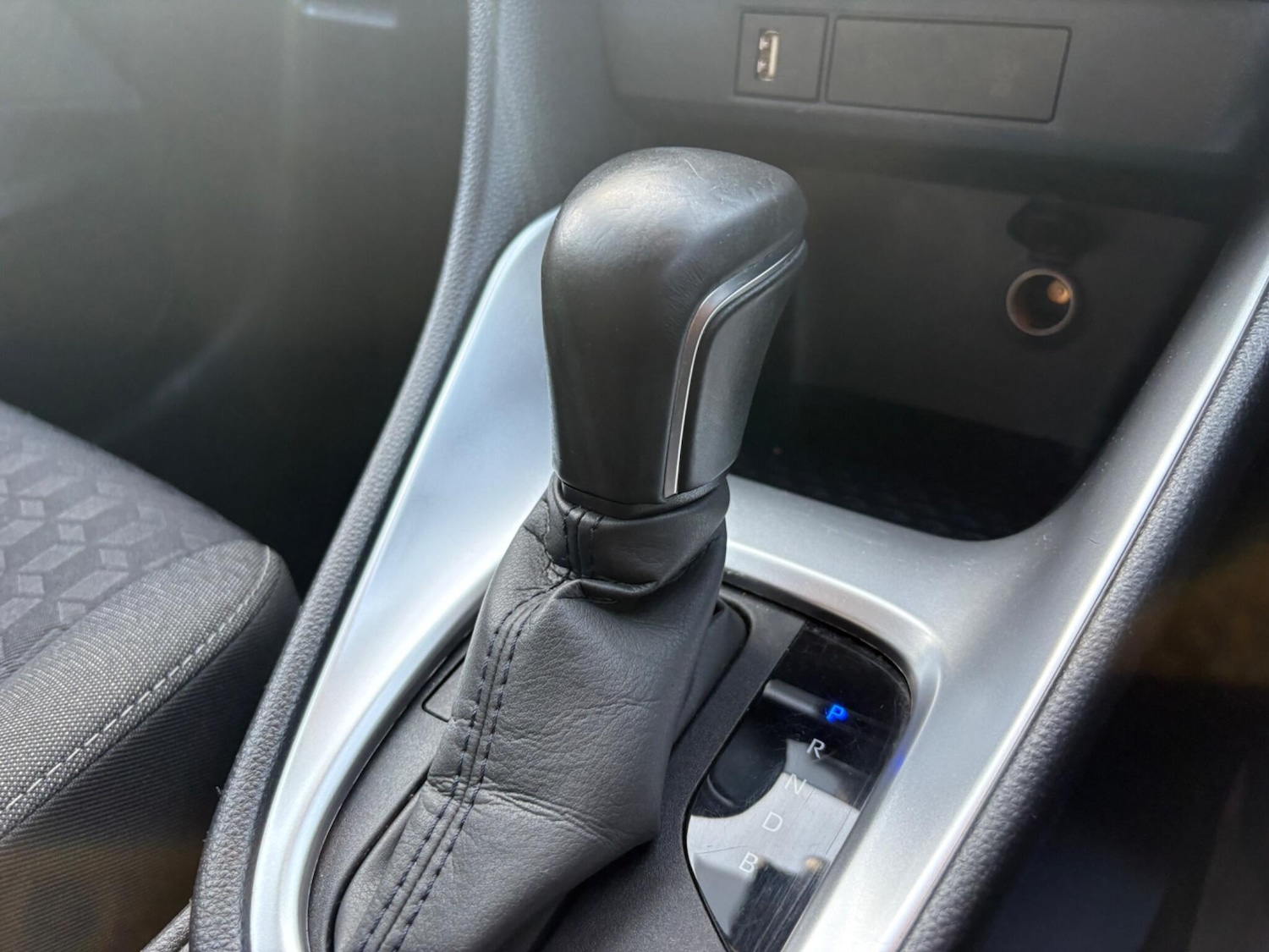 Used Toyota Yaris 2022 for sale - 77585805: Photo 11