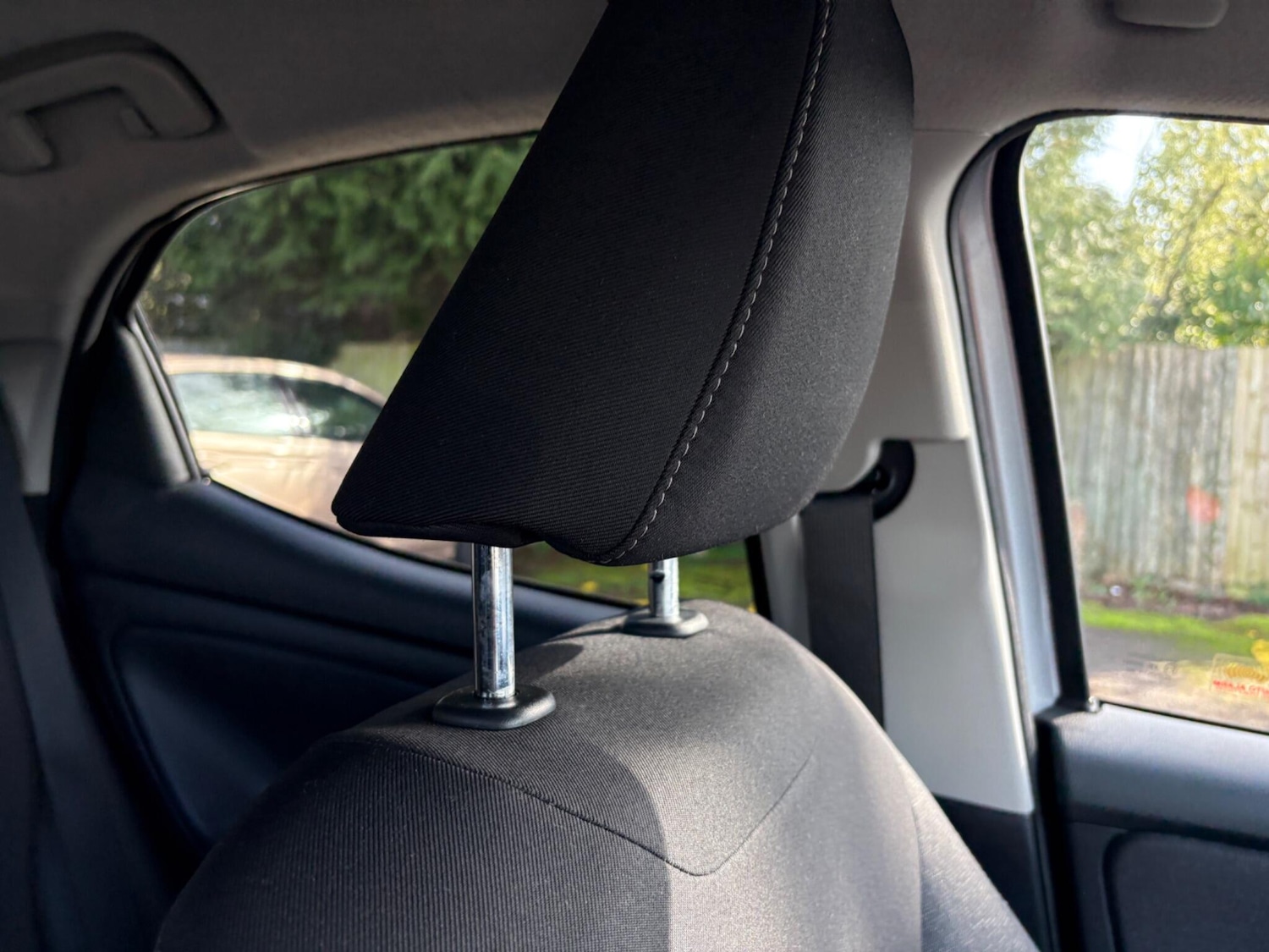 Used Toyota Yaris 2022 for sale - 77585805: Photo 15