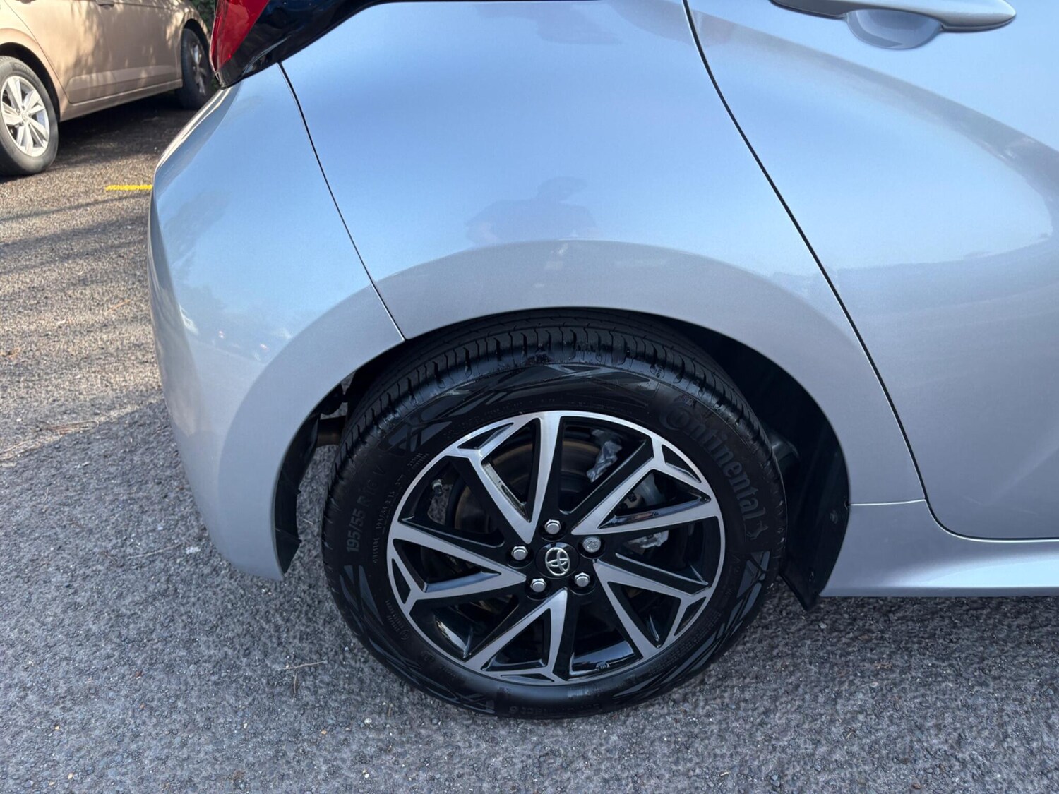 Used Toyota Yaris 2022 for sale - 77585805: Photo 24